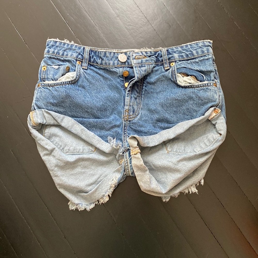 NWOT One Teaspoon Bandit Shorts size 27!